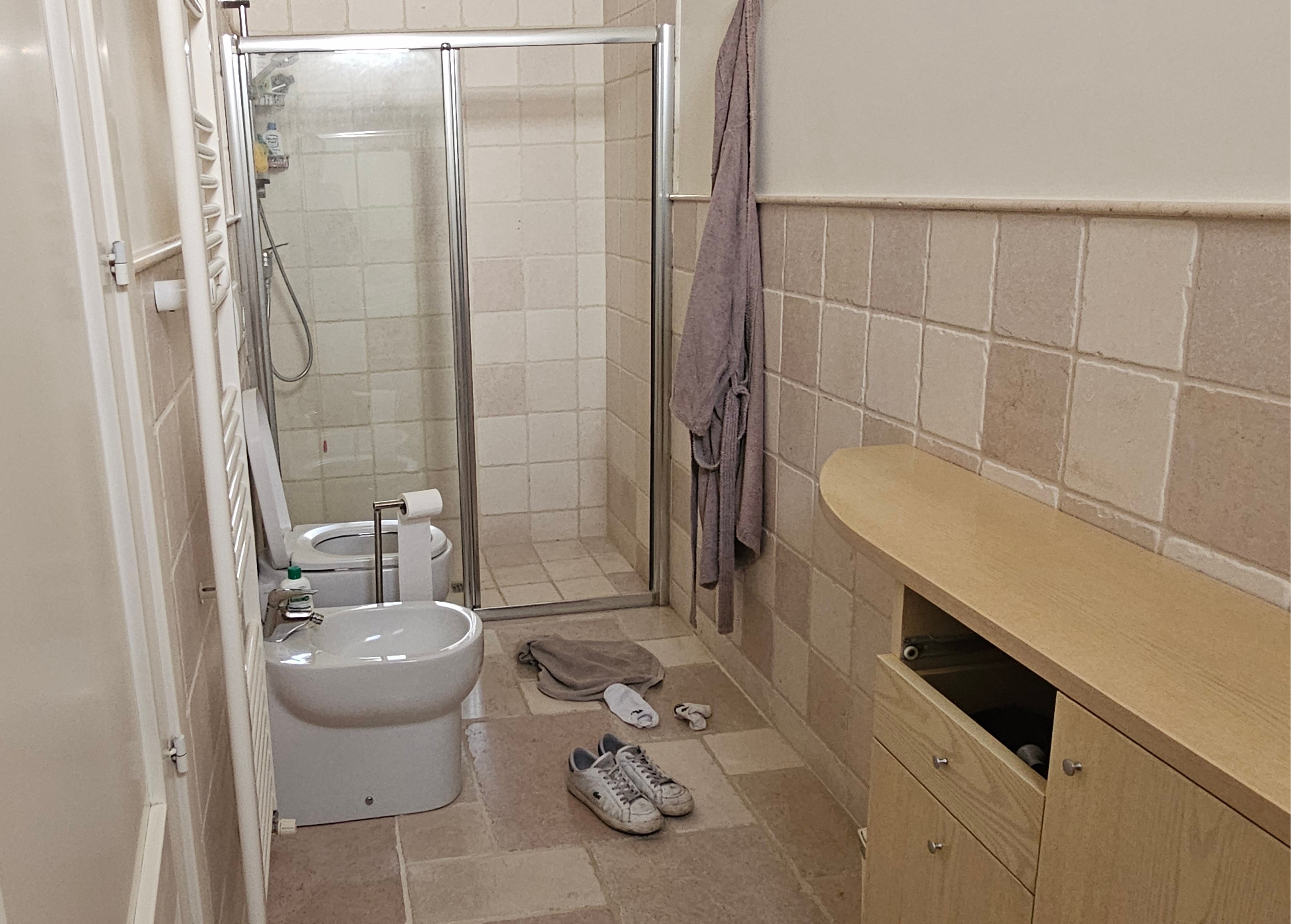 Bathroom enhancement comparison - Enhanced